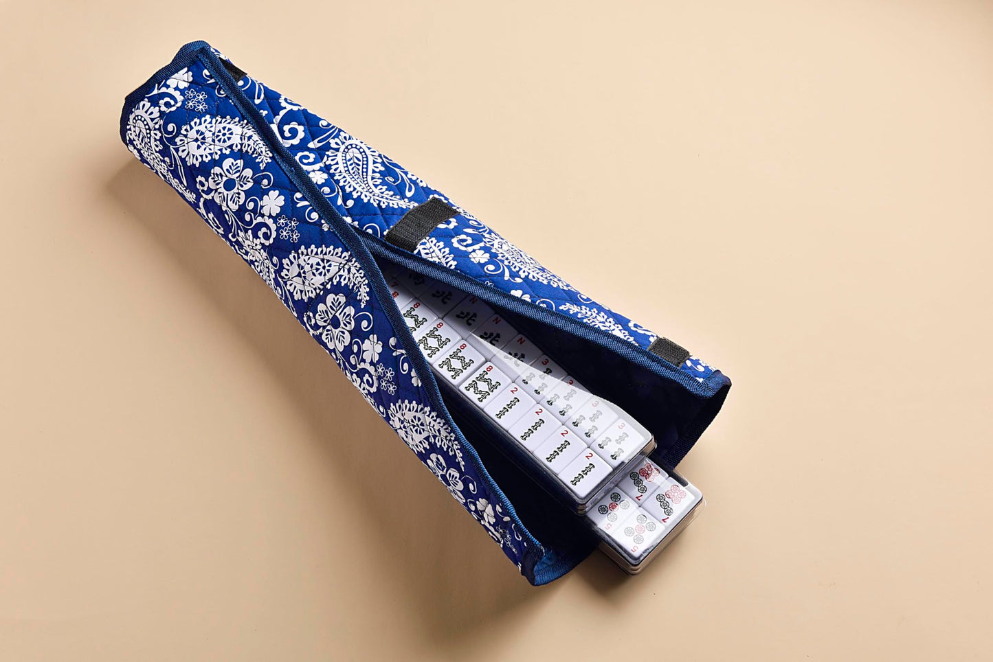 Mose Cafolo American Mahjong Game Set, Blue Paisley Carrying Bag,166 Premium White Tiles,4 All-In-One Color Rack/Pushers,100 Chips,1 Wind Indicator, Complete Mah Jong Tiles Set, Mah Jongg Set