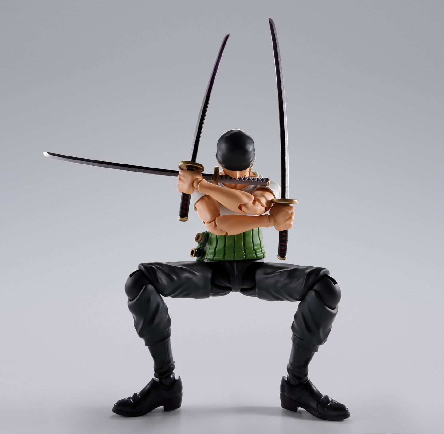 TAMASHII NATIONS - One Piece - Roronoa Zoro -Romance Dawn-  Bandai Spirits S.H.Figuarts Action Figure