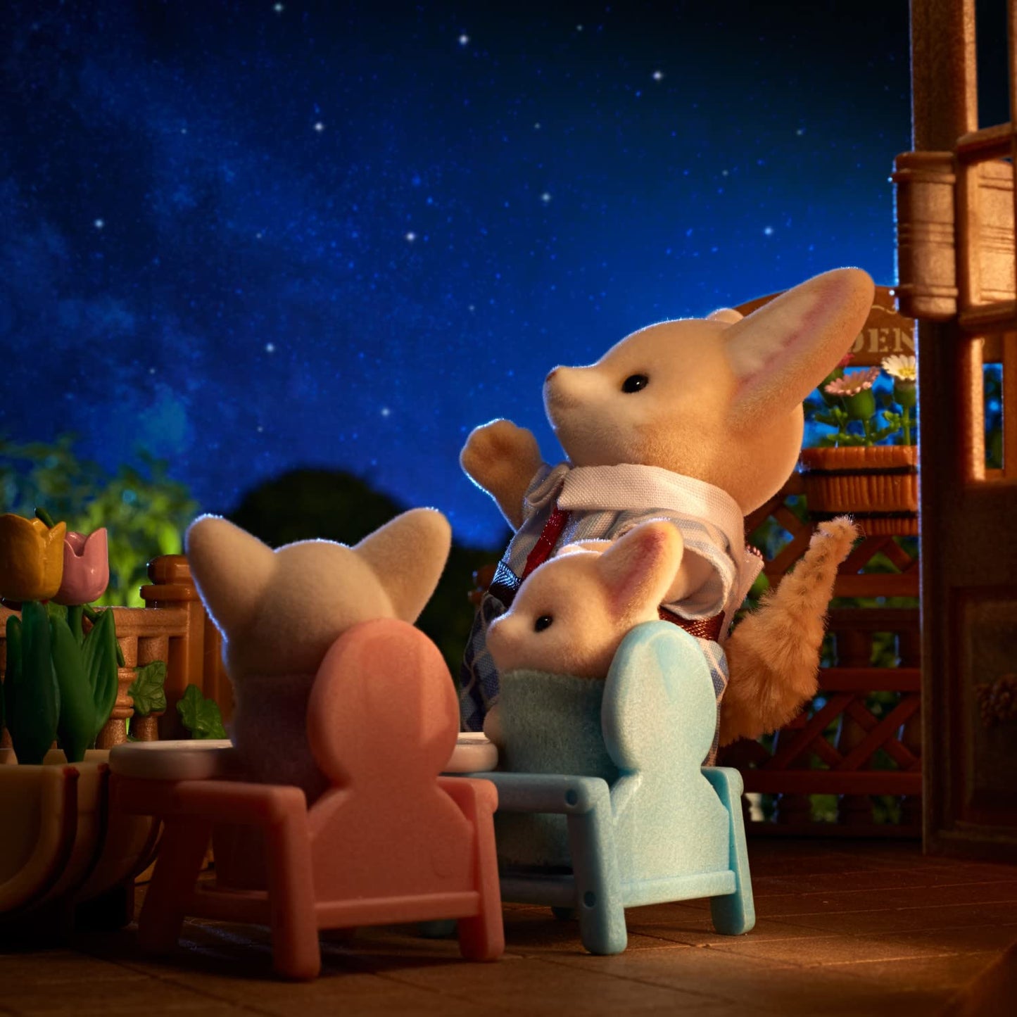 Calico Critters Fennec Fox Family - Set Of 4 Collectible Doll Figures For Children Ages 3+