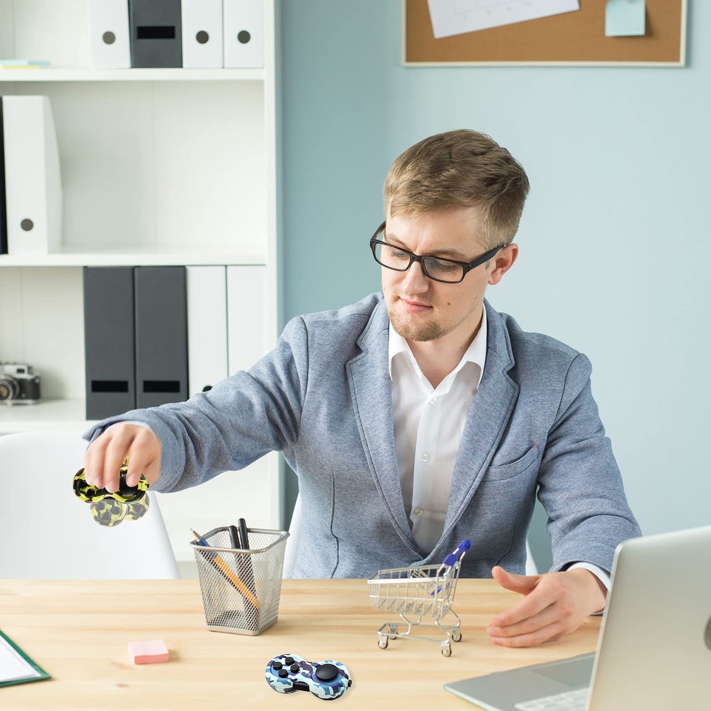 Skylety 2 Pcs Fidget Toys for mature-themeds Fidget Pad Christmas Basket Stuffers Stress Relief Cube Clicker Controller Sensory Educational Toy for ADHD Autism Spinner(Camouflage Style)