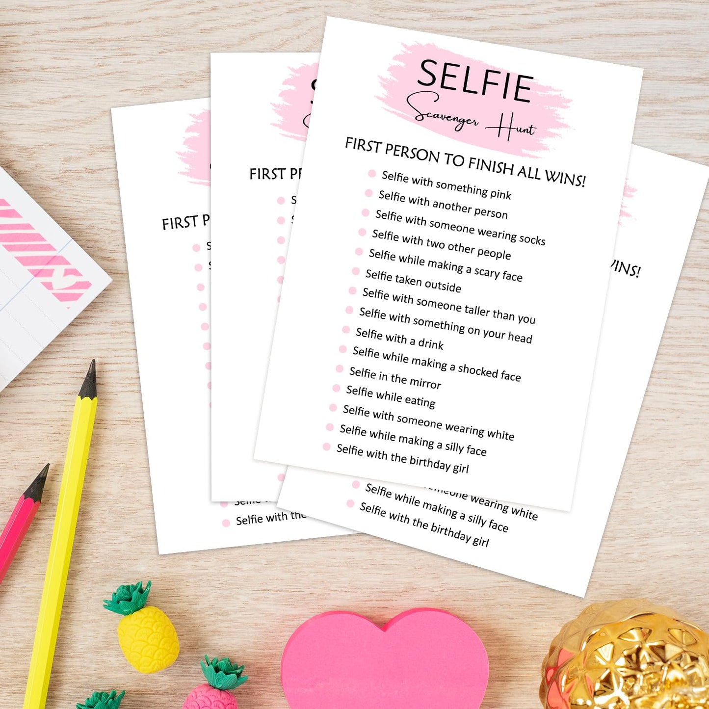 Zedev Birthday Party Game - Selfie Scavenger Hunt, Girl Birthday Party Activity Favor, Set Of 20 Games Cards, Birthday Supplies,