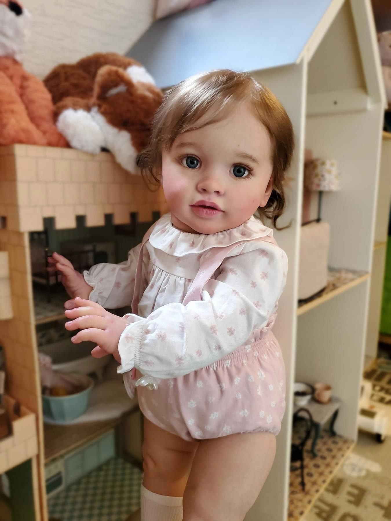 Kokomandy Big Size Realistic Reborn Toddler Dolls 26 Inch Lifelike Reborn Baby Girl Cute Standing Doll Weighted Body Real Life Silicone Reborn Babies Bebes Doll Toddler Girls Birthday Gifts
