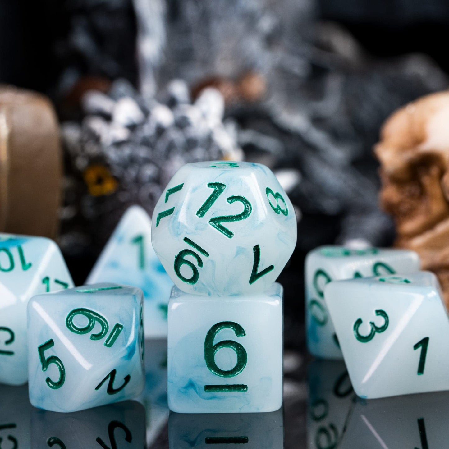 HDdais 7PCS Polyhedral Dice Set, Jade DND Dice Set for Dungeon and Dragons, D&D Dice Set for Role Playing Games (Blue White)