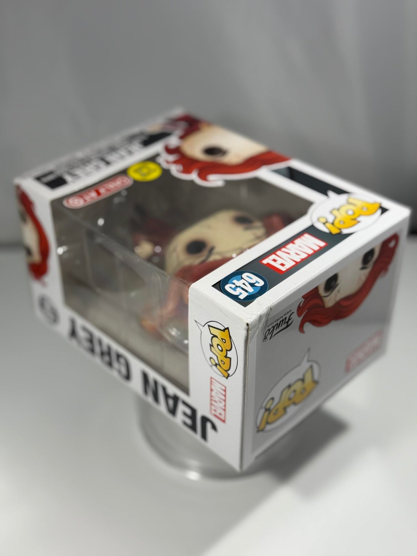 Funko POP! Marvel #645 - Jean Grey [GITD] limited availability