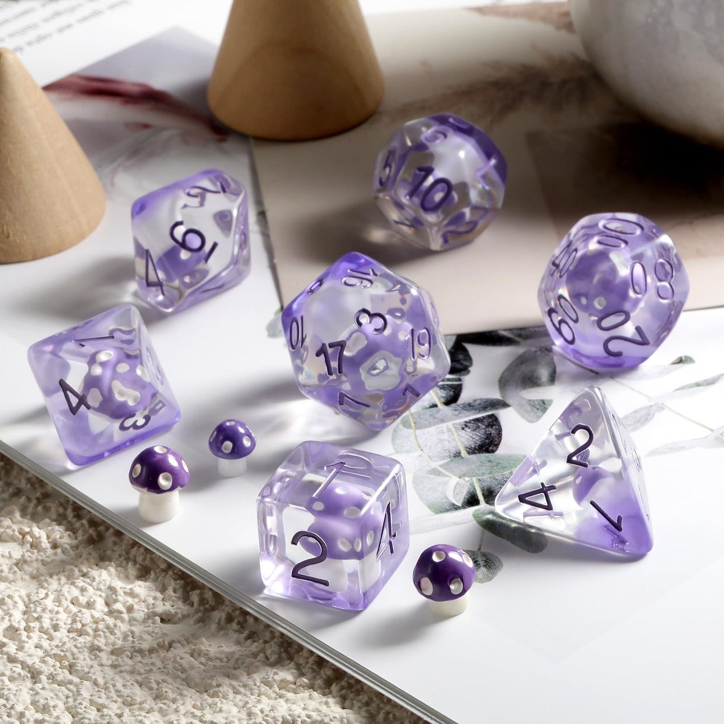 Mushroom Resin Dice Set D&D, DNDND 7PCS D&D Dice Set with Gift Velvet Bag for Dungeons and Dragons Role Playing Games and Tablet