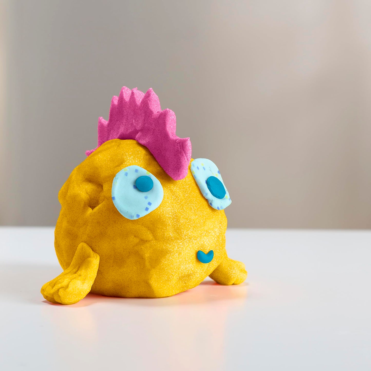 Play-Doh 12 Pack Celebration Compound, Includes Confetti & Metallic Shine, Assort. Colors, Non Candy Halloween Handout Toys & Pa