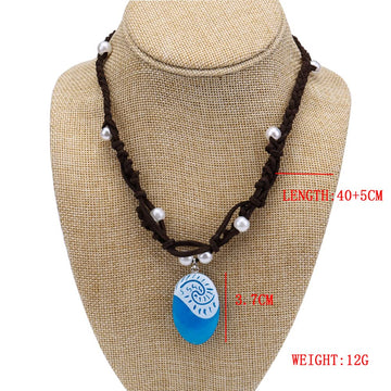 MBVBN Moana Necklace, Pendant Necklace for Princess Moana Cosplay with Hawaii Flowers Hair Clip Halloween Costume Halloween Part