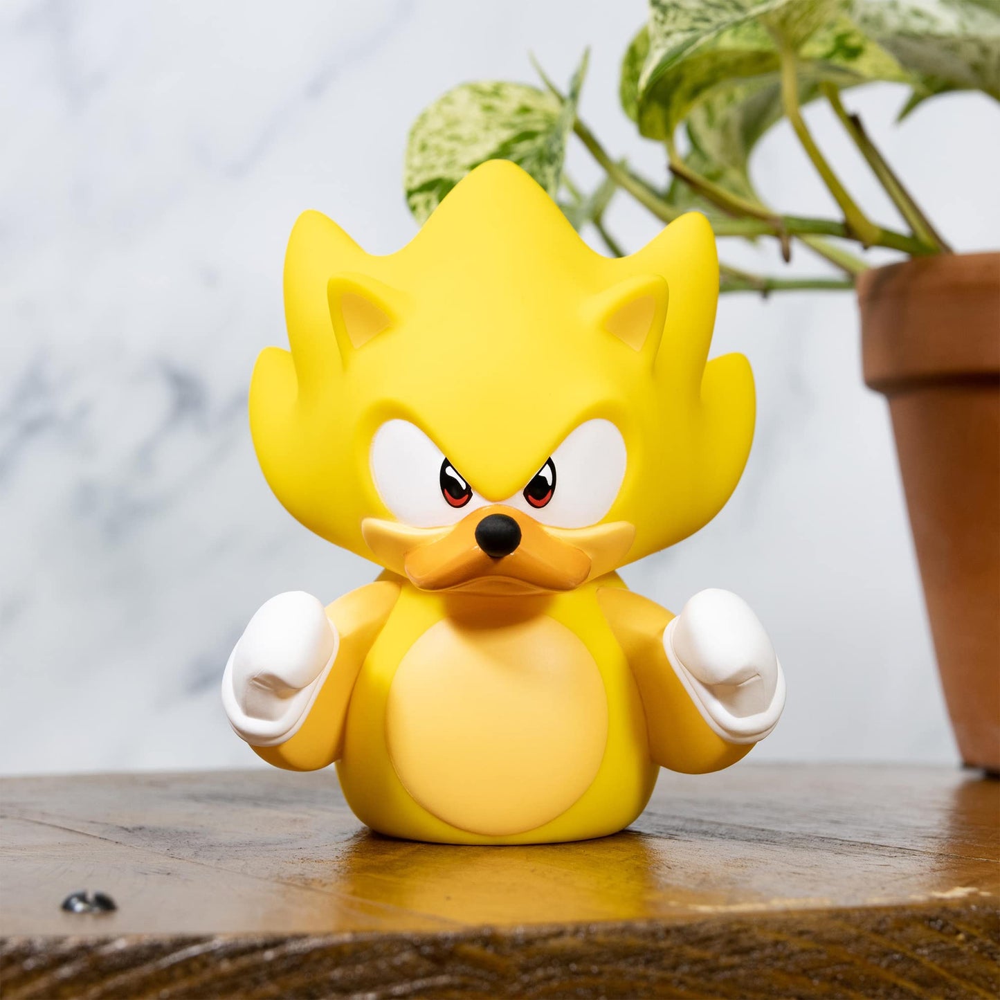 TUBBZ Boxed Edition Super Sonic Collectible Vinyl Rubber Duck Figure - Official Sonic The Hedgehog Merchandise - TV, Movies & Vi