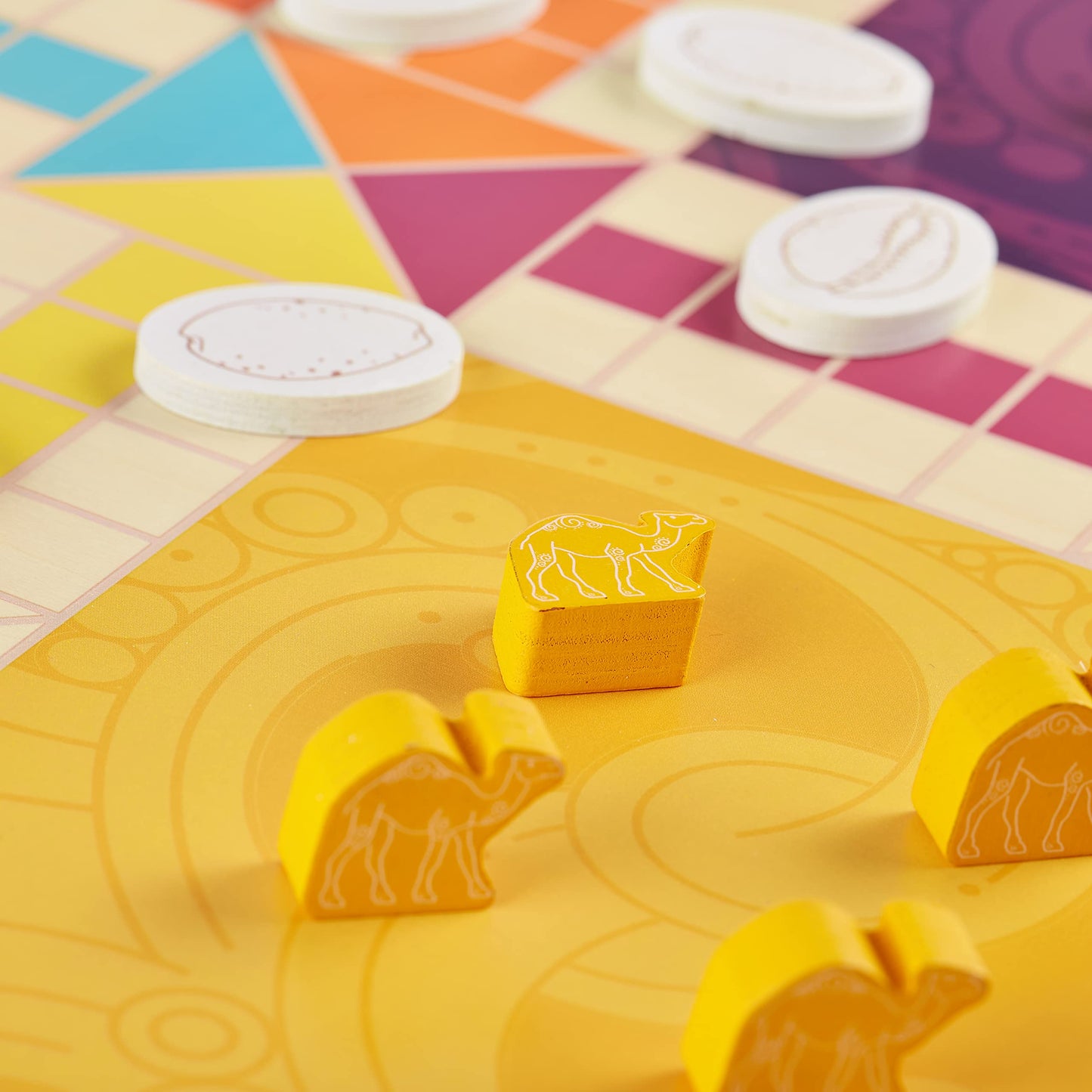 Pachisi: India'S Game Of Twenty-Five - Features 2-In-1 Modern And Traditional Rulesets - Double-Sided Board Game With Colorful A