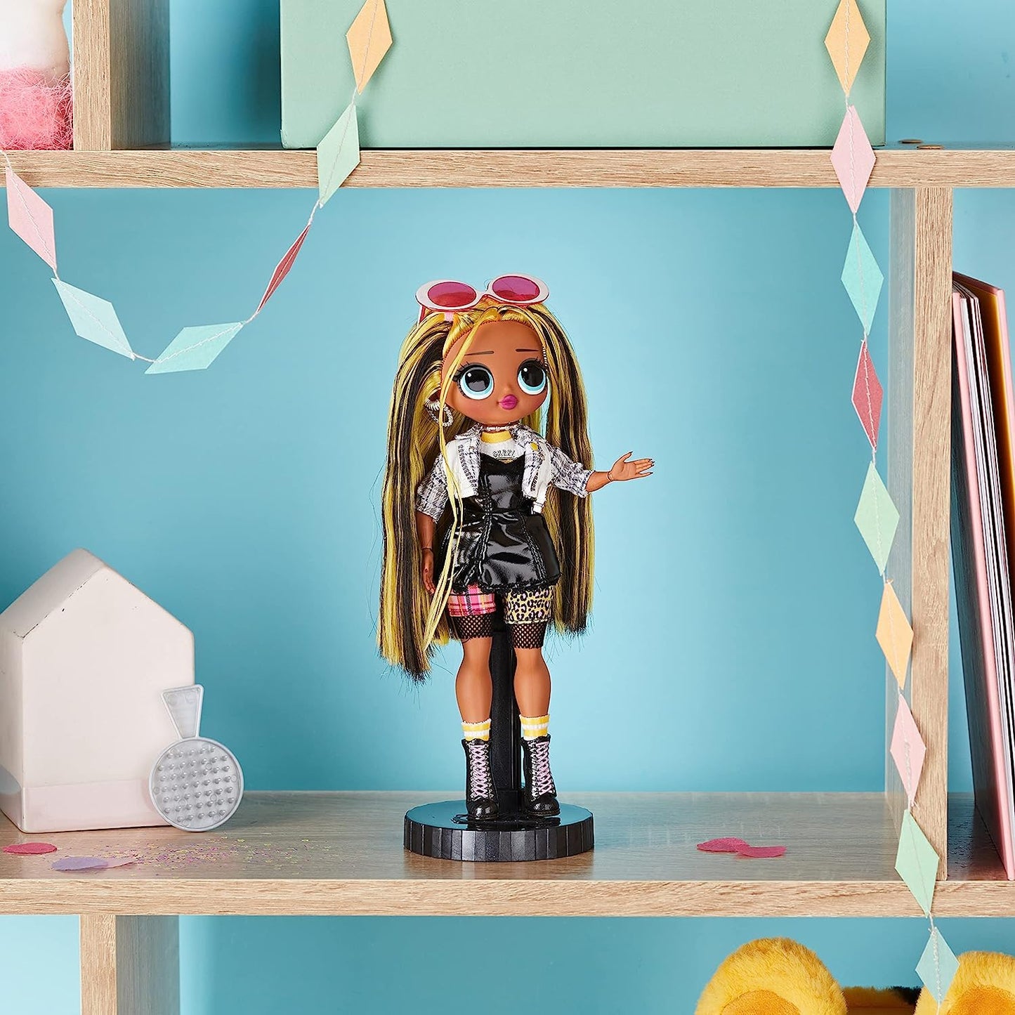 L.O.L. Surprise! OMG Alt Grrrl Fashion Doll - Great Gift for Kids Ages 4+