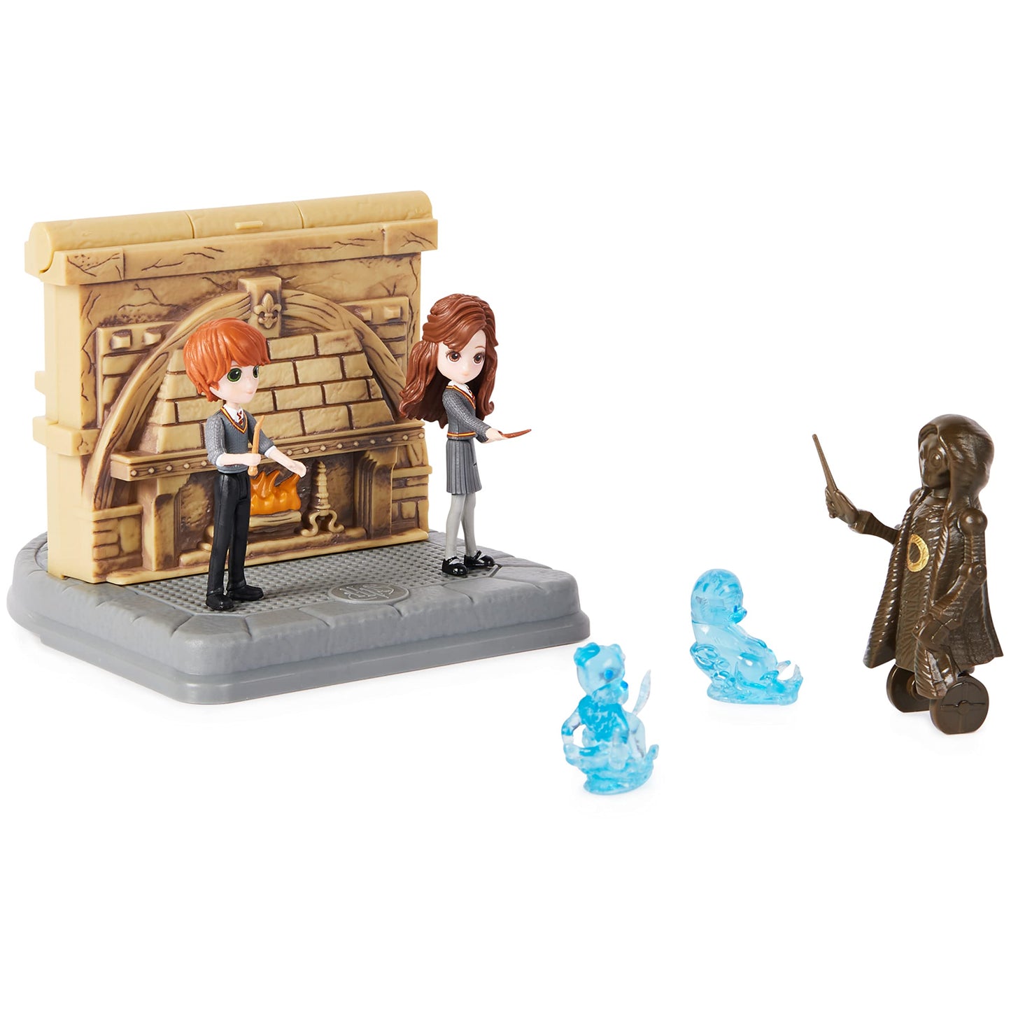 Wizarding World Harry Potter, Room Of Requirement 2-In-1 Transforming Playset With 2 Exclusive Figures And 3 Accessories, Kids Toys For Ages 5 And Up