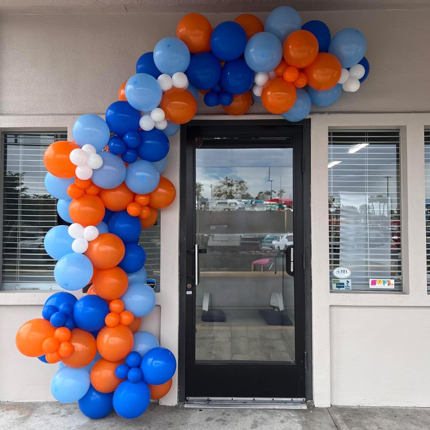 Togvu 35 Pack Balloons, Blue Orange, Reusable Latex, For Baby Shower, Birthday, Wedding Decorations, With 2 Ribbons