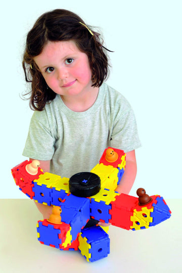 Polydron Kids Junior Construction Set In Multicolored - Educational Toy Interlocking Building Kit - 3+ Years - 124 Pieces