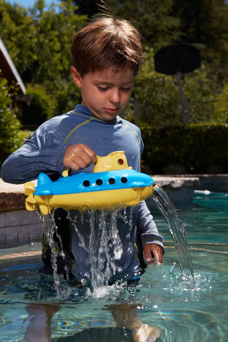 Green Toys Suby-1033 10.25'' X 5.25'' X 4.50'' Yellow Cabin Submarine