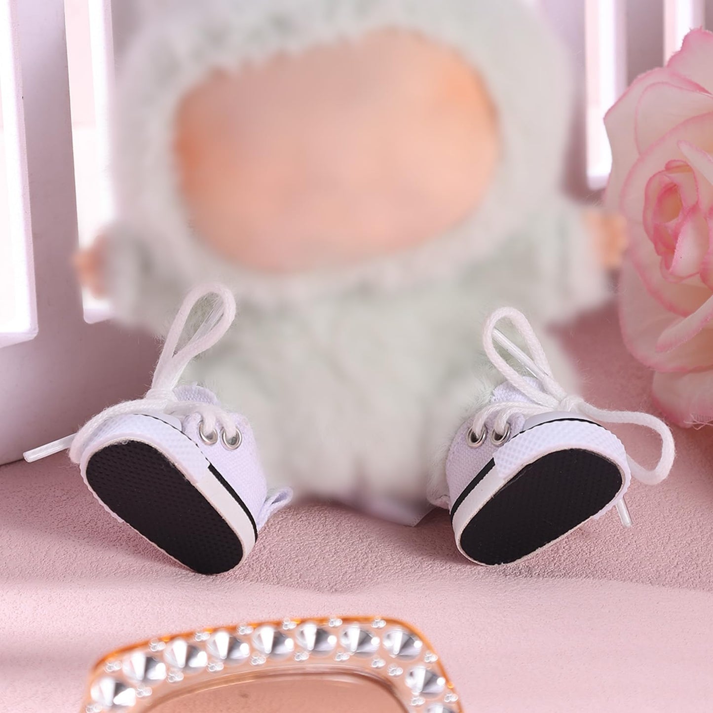 2 Pairs Mini Doll Shoes  Cute Mini Finger Canvas Shoes enhanced Canvas Sneakers Funny Doll Clothes Accessories for Display (Black  White)