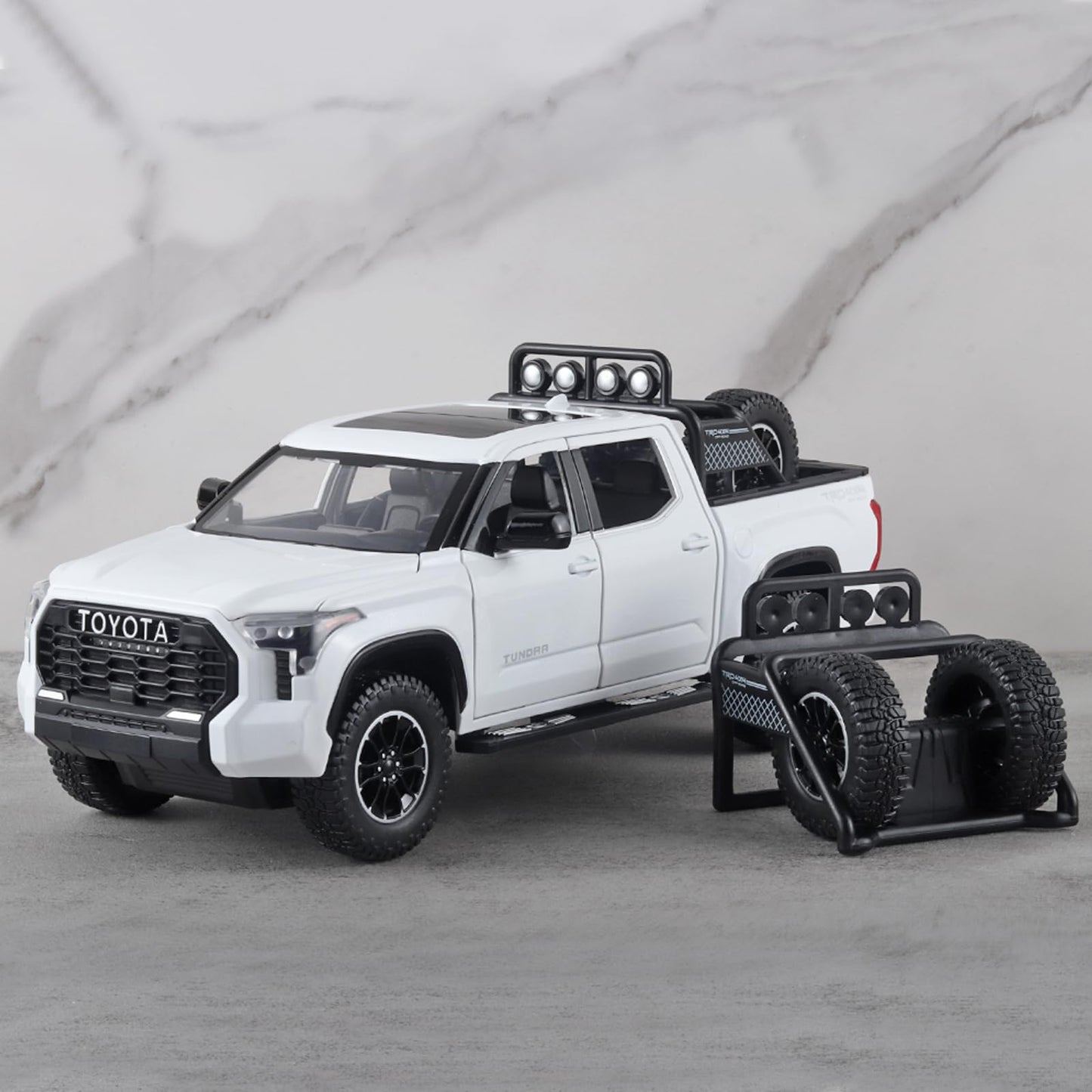 OANMYJJO Toy Trucks for Boys 1/24 Tundra Diecast Metal Model Toy Pickup Truck Pull Back Car Model with Light and Sound Toy Truck
