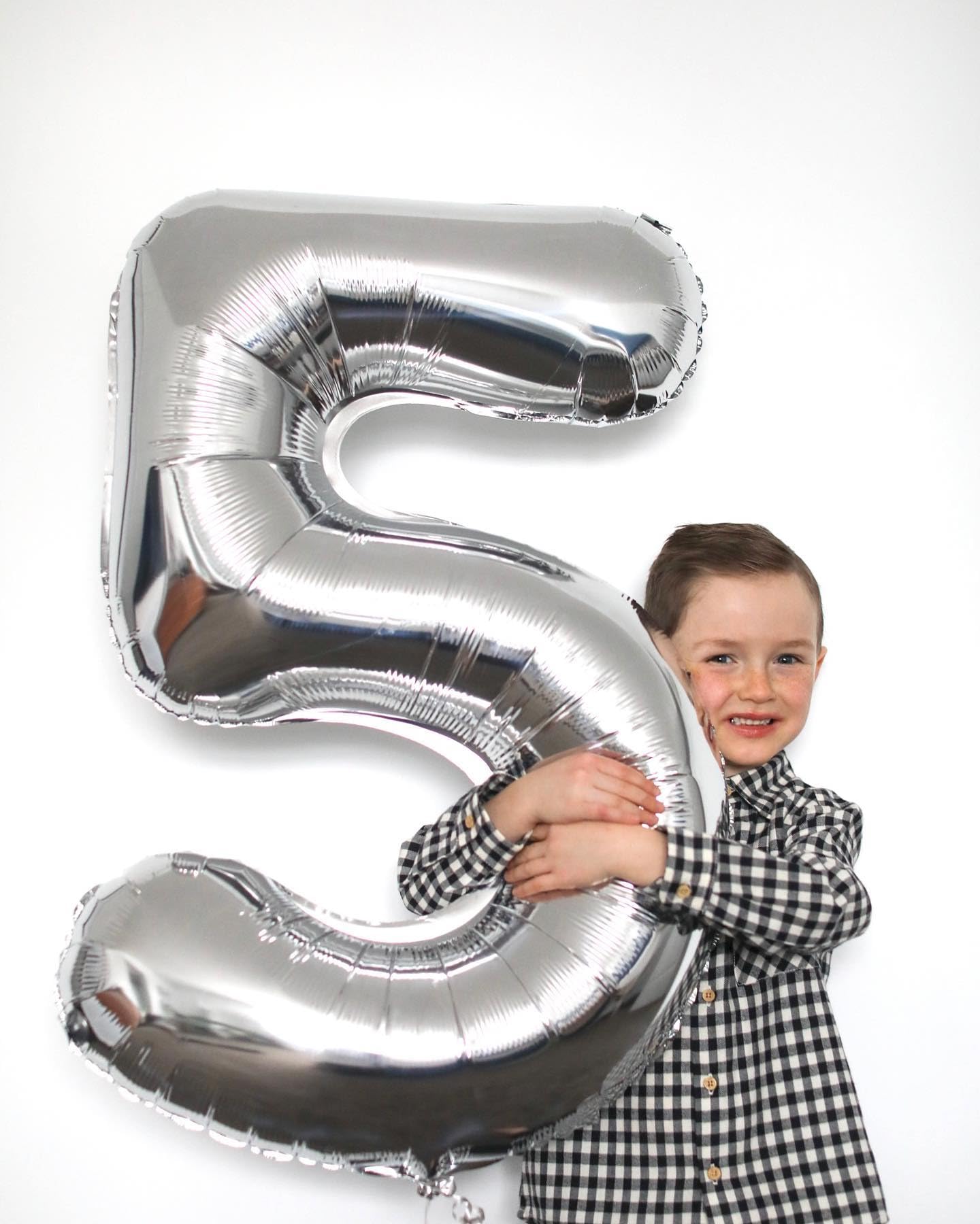 Silver Number 0 Balloon 40 Inch, 0 Balloon Numberfor 10Th 20Th 30Th 40Th 50Th 60Th Birthday Decorations, Silver Party Supplies F