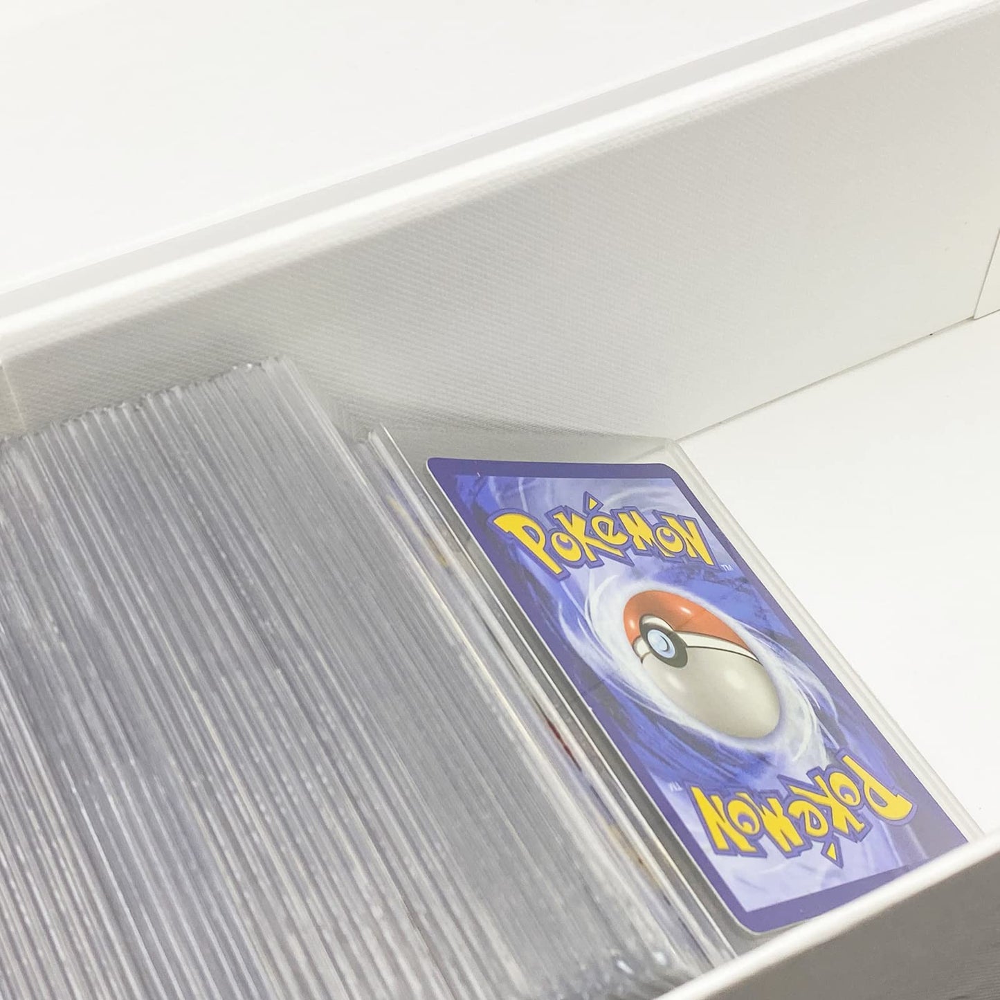 Vowcarol 800-Count Trading Card Storage Box, Topload Hard Case Storage Box, Hobby Box For Game Card Within Top Loader - White Magnetic Box 1 Pack