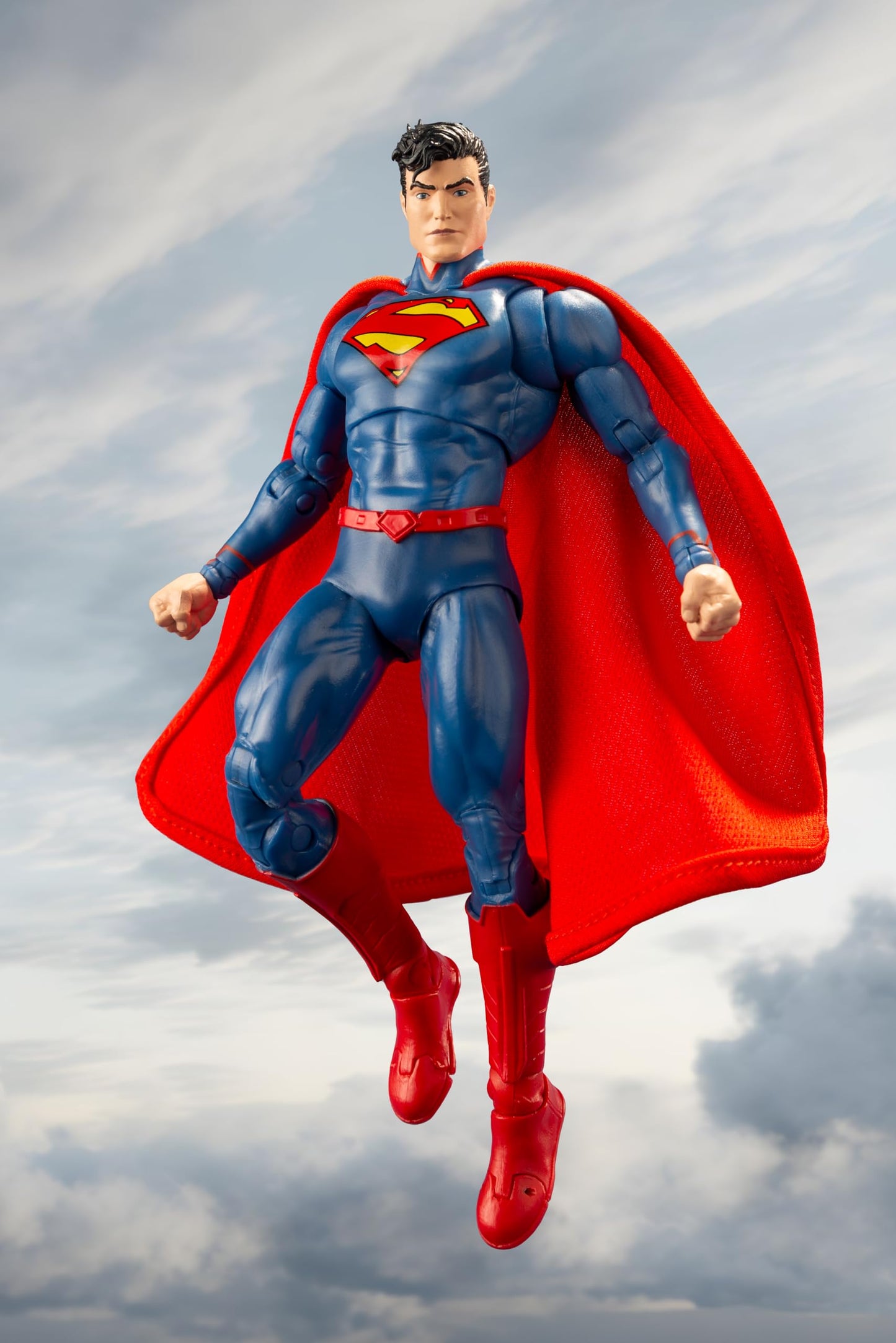 McFarlane Toys DC Multiverse Action Figure Superman 18 cm Gold Label Multicoloured, Model 17404, Plastic