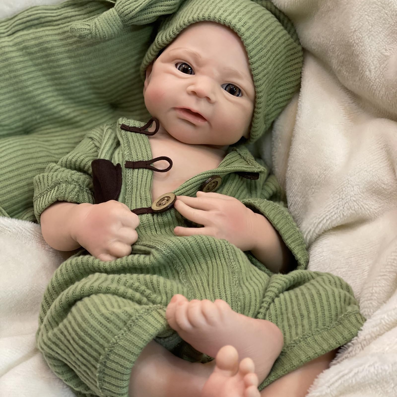 OtardDolls Reborn Baby Dolls, 18 Inch Full Silicone Baby Doll Real Looking Lifelike Realistic Newborn Baby Doll with Toy Accesso
