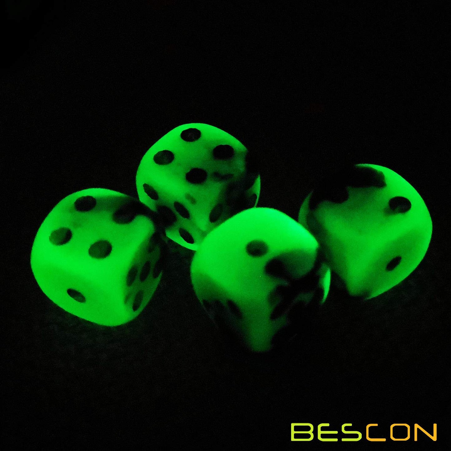 Bescon Two Tone Glowing Dice D6 16mm 12pcs Set Spooky Rocks, 16mm Six Sided Die (12) Block of Glowing Dice