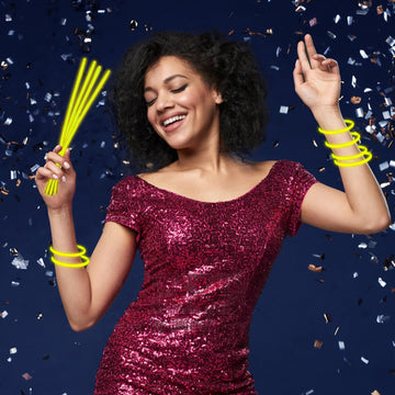 Yofobu Yellow Glow Sticks Light Up Bracelet With Connectors 50Ct 8' Glowsticks Glow Necklaces Bulk Neon Party Supplies For Christmas Newyear Valentines Day Hawii Carnival Fiesta Birthday Wedding
