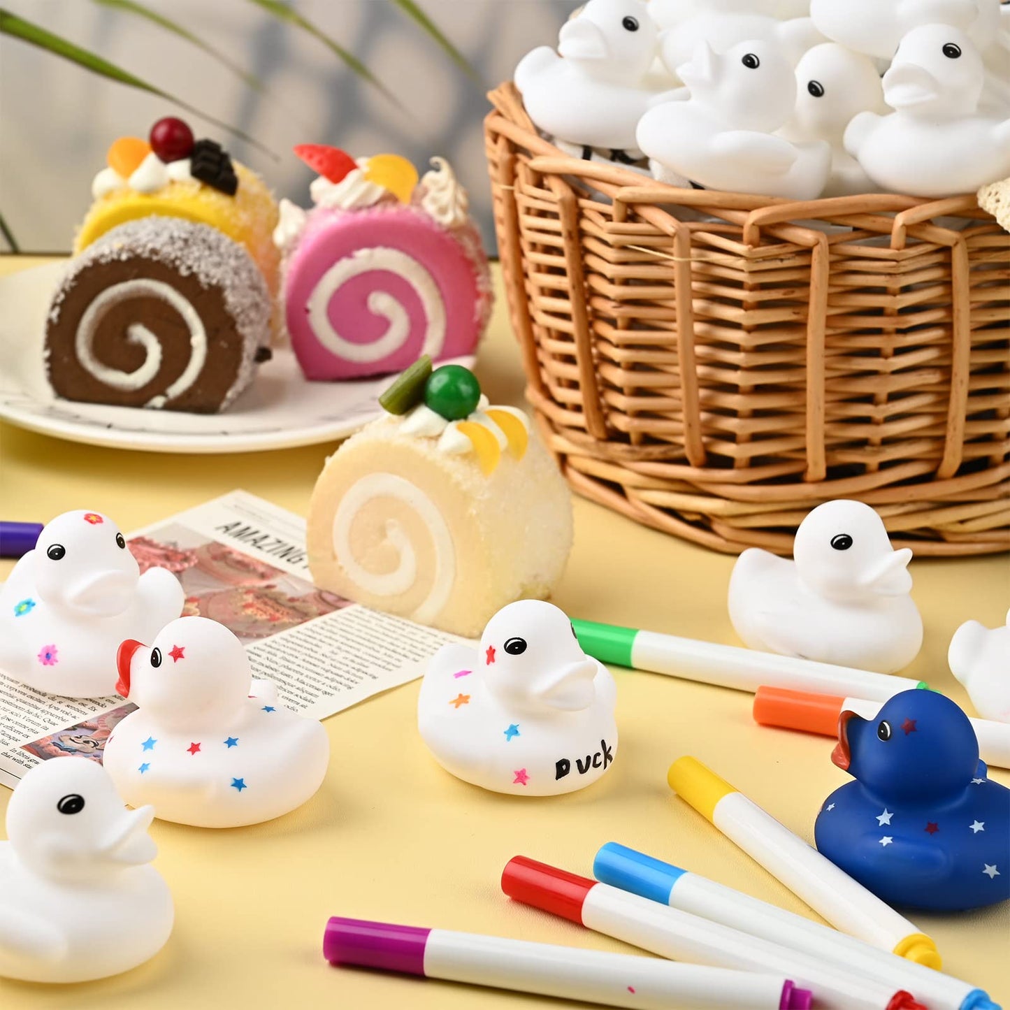 White Blank Rubber Ducks Diy, Float Bath Toy Squeaky Duckies With Waterproof Color Pens For Birthday Party Favors, Easter Party