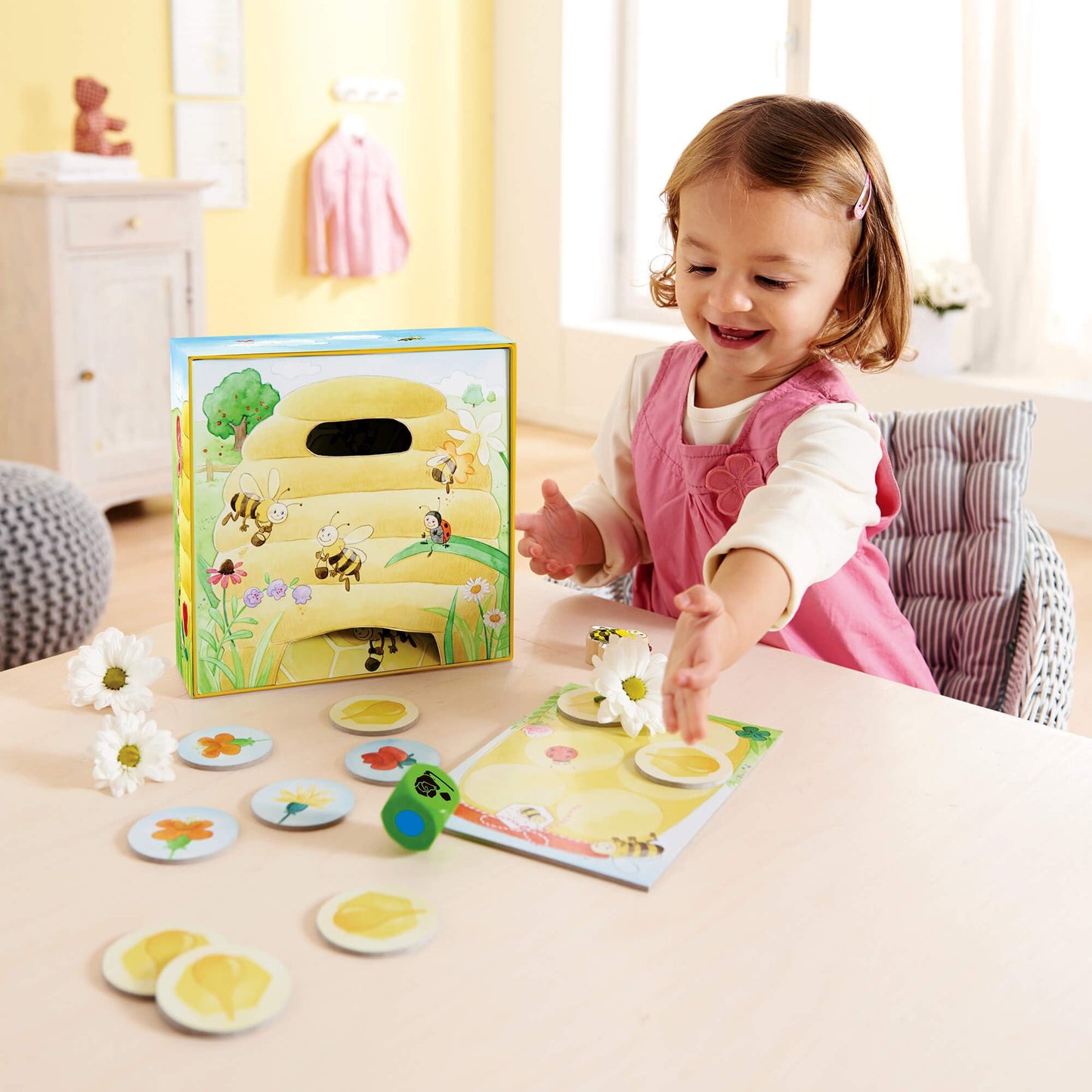 HABA My Very First Games - Hanna Honeybee, 2 Cooperative Color Games for Toddlers, Wood, Yellow/Multi-colored, Model 302199