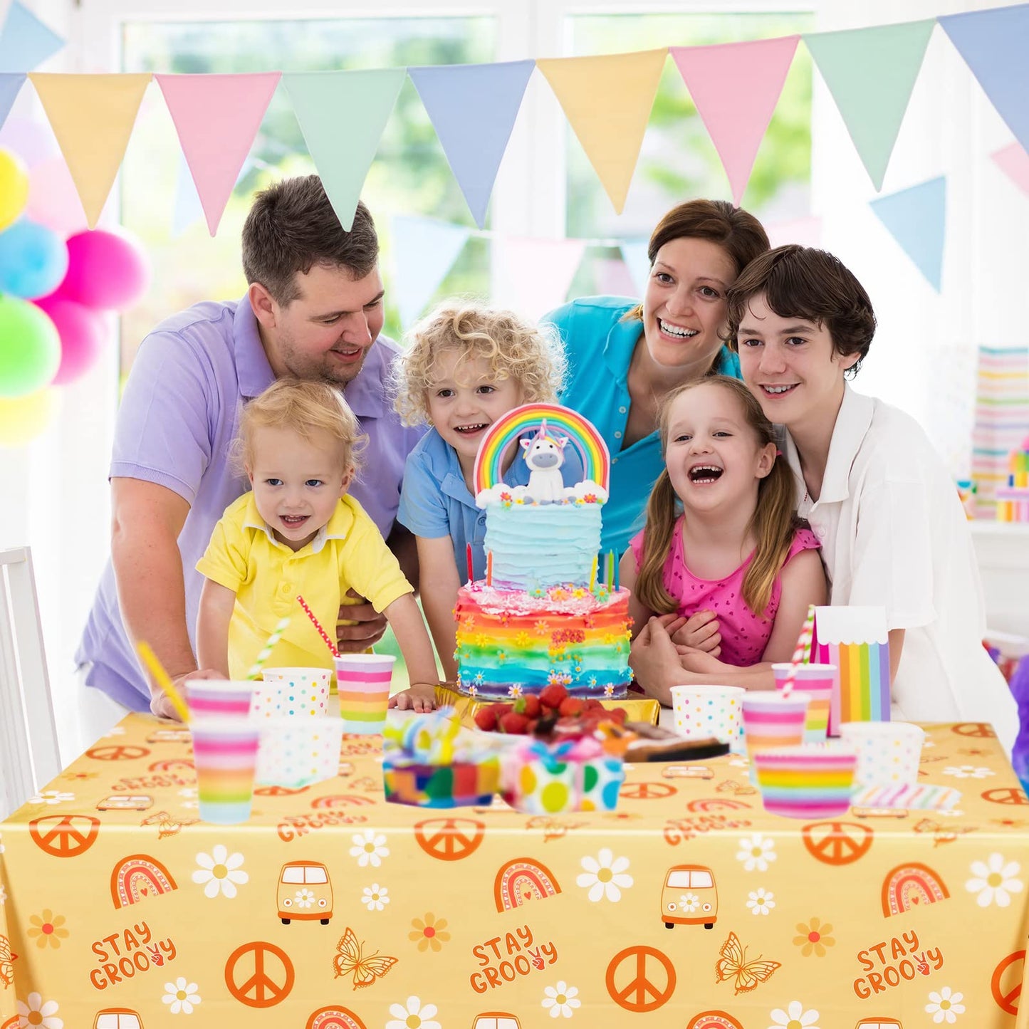 4 Pcs Stay Groovy Tablecloth Retro Hippie Boho Party Table Covers Daisy Flower Bohemian Rainbow Tablecloths Disposable Waterproo