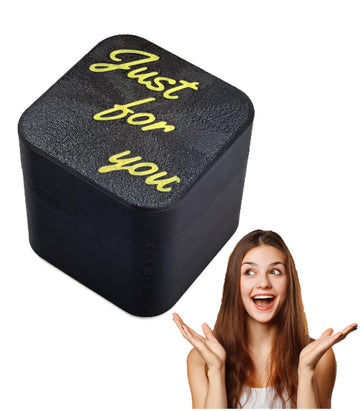 Woplay Surprise Finger In A Box,Funny Christmas Gag Gifts For Adults,Perfect Spoof Hand Prank Pop Up Gift With Box For Men (Redg