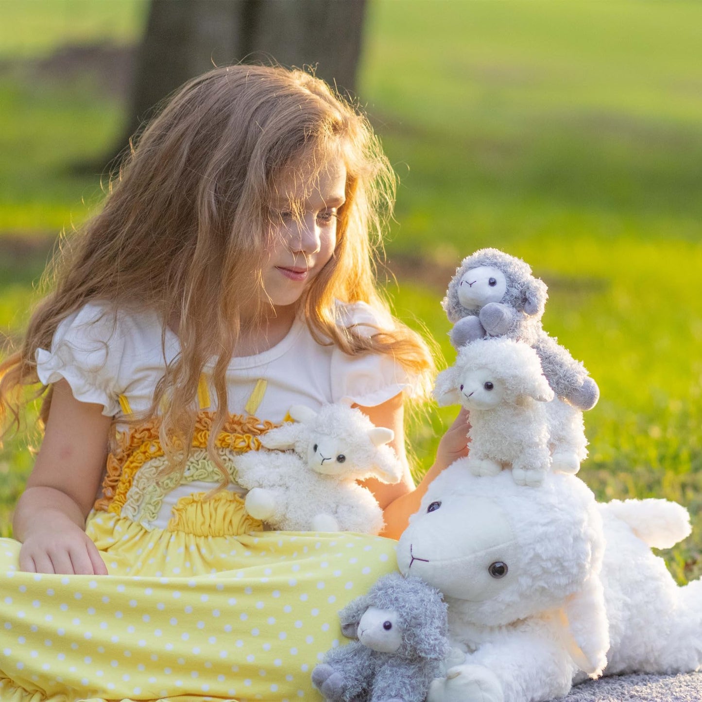 Tezituor 5Pcs Lamb Stuffed Animals Set, 20" White Plush Sheep & 4 Lamb Babies, Realistic Soft Toys for Kids