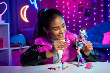 Monster High Doll, Lagoona Blue With Colorful Streaked Hair In Signature Look With Fashion Accessories & Pet Piranha Neptuna