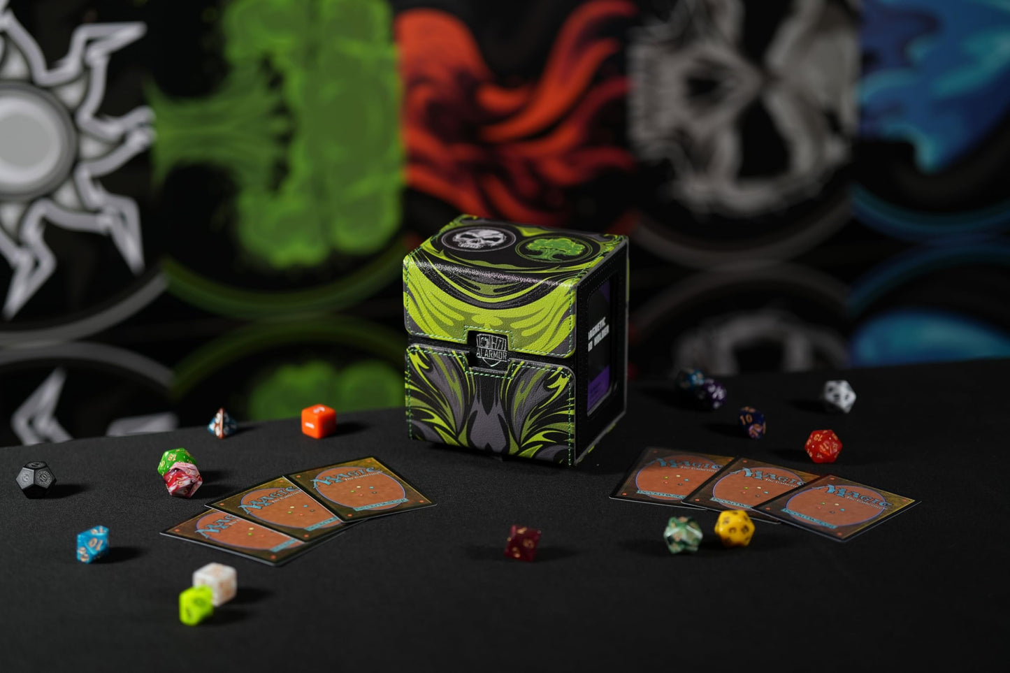 Ai protective covering MTG Commander 100+ Card Custom Art Deck Box With Storage (Green/Black)