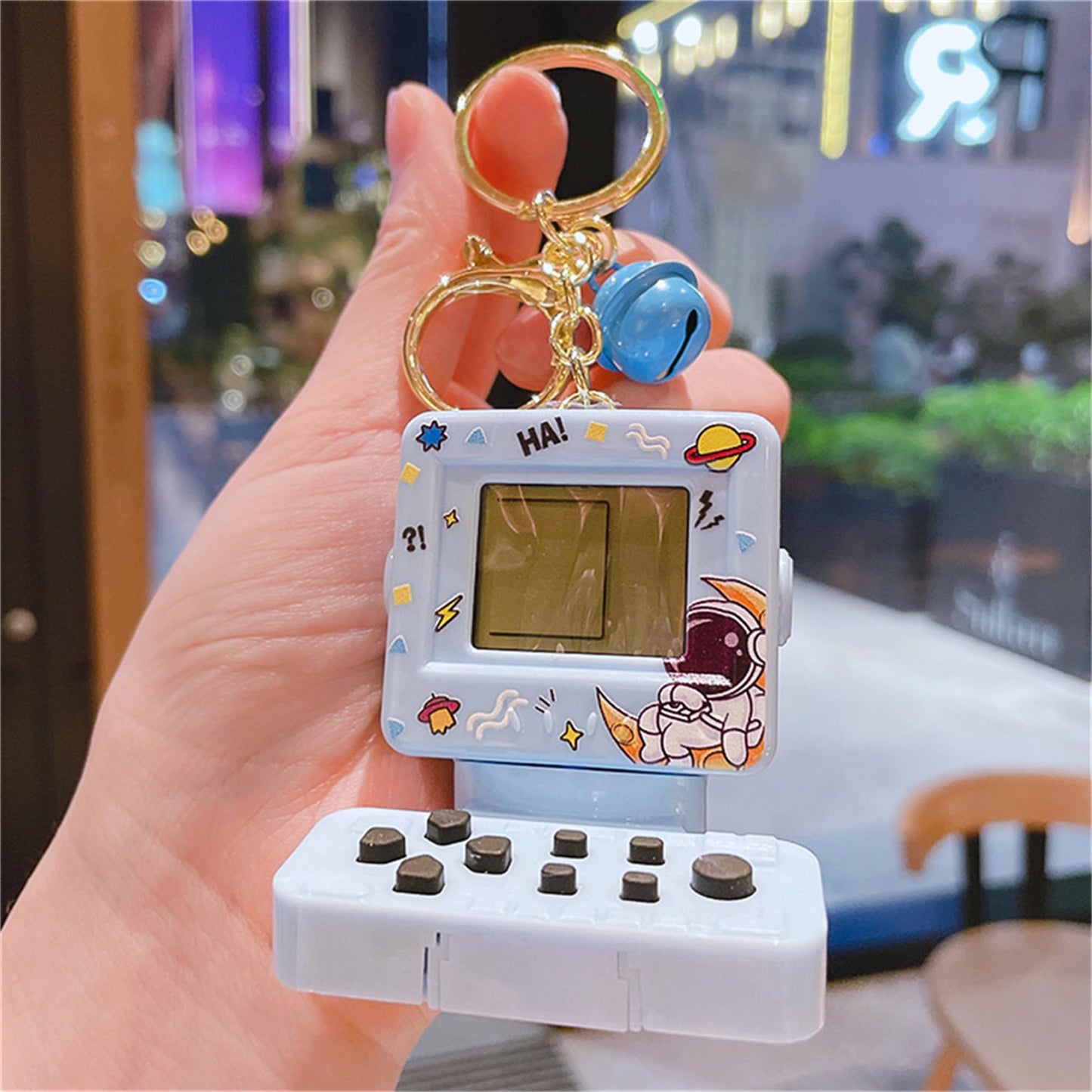 Retro Classic Game Console Pendant Keychain Playable Electronic Miniature Handheld Mini Games Machine With Keychain Ring Gift (X