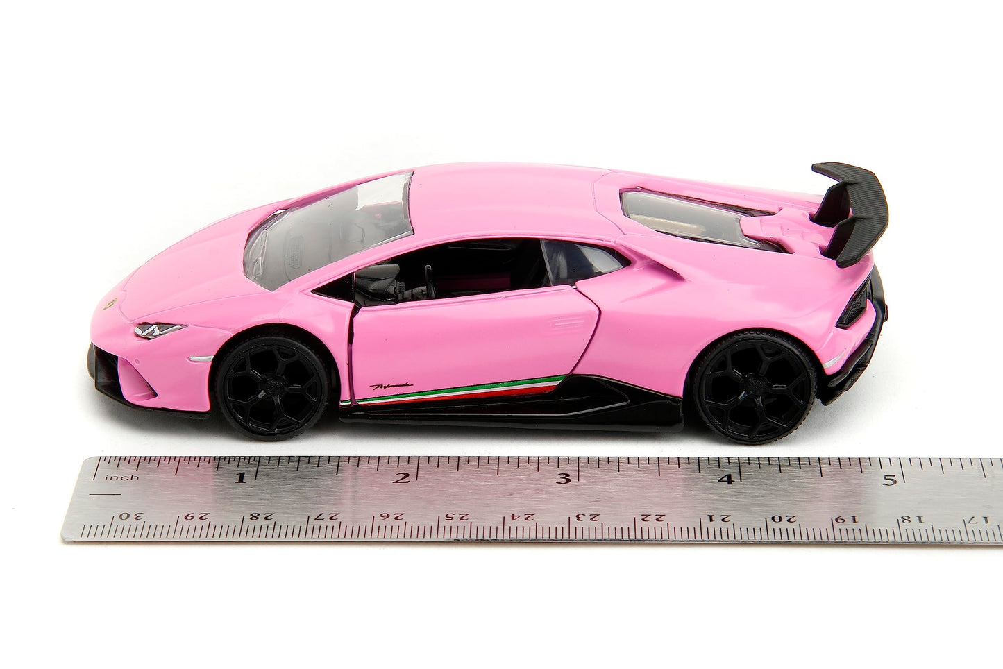 Jada Toys 1:32 Die-Cast Car - Pink Lamborghini Huracán Performante, Glossy Pink, Model 34661