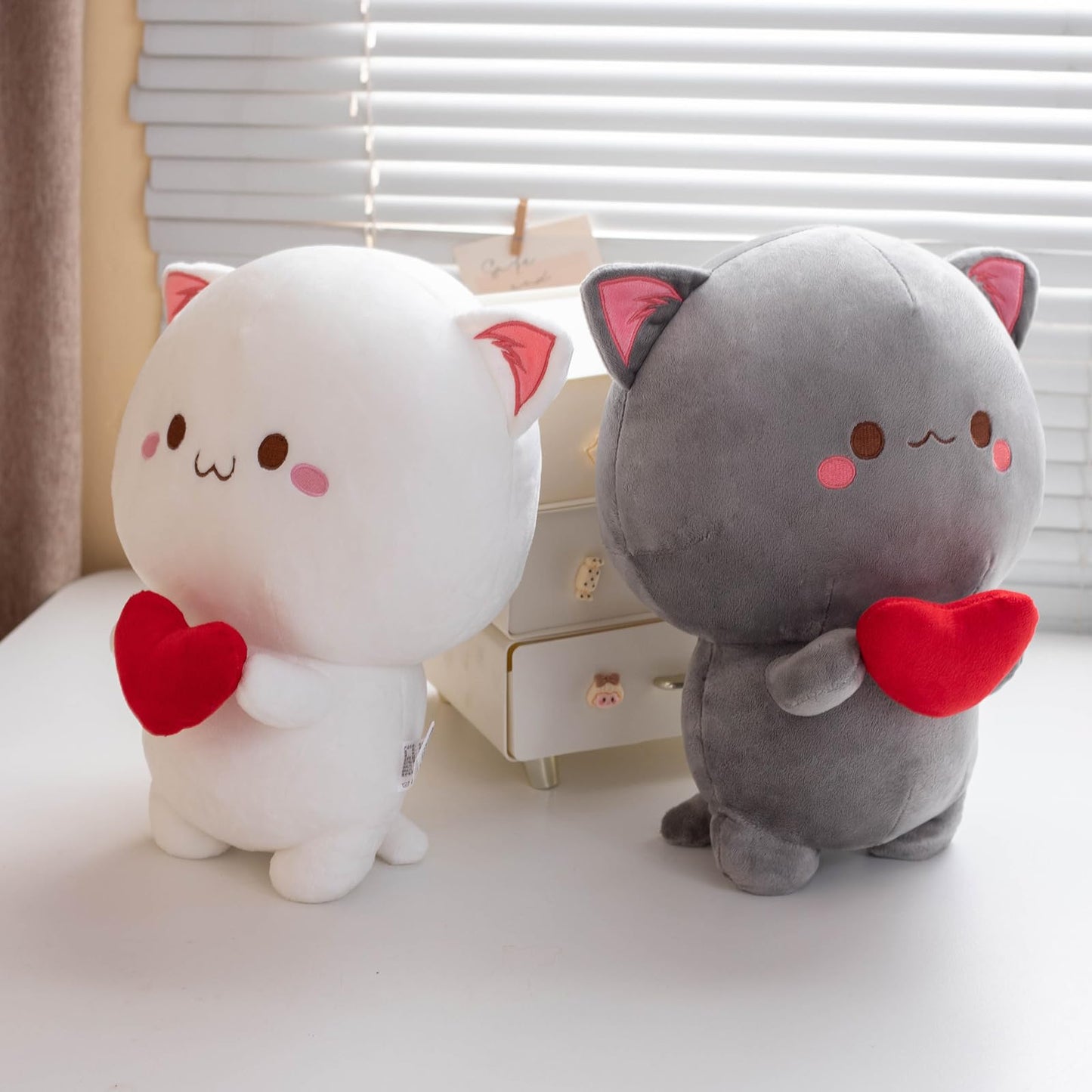 Alwoligag Cute Cat Plush Toy, Super Soft Gray And White Cat Plush Toy, Plush Cat Stuffed Animals, Valentine'S Day Gift, Sweet Ro
