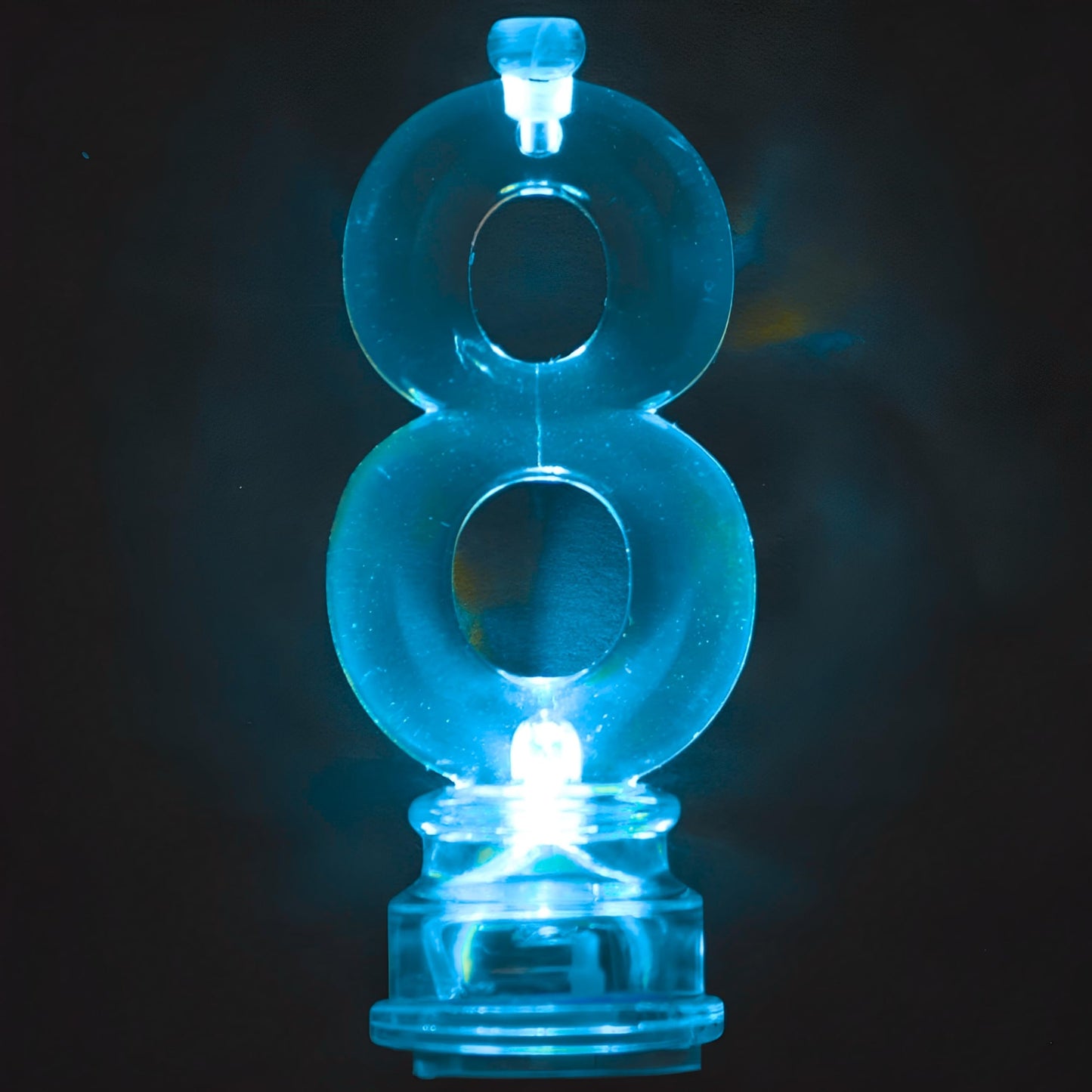 Unique Number 8 Flashing Holder & Candles, 3, Multicolor