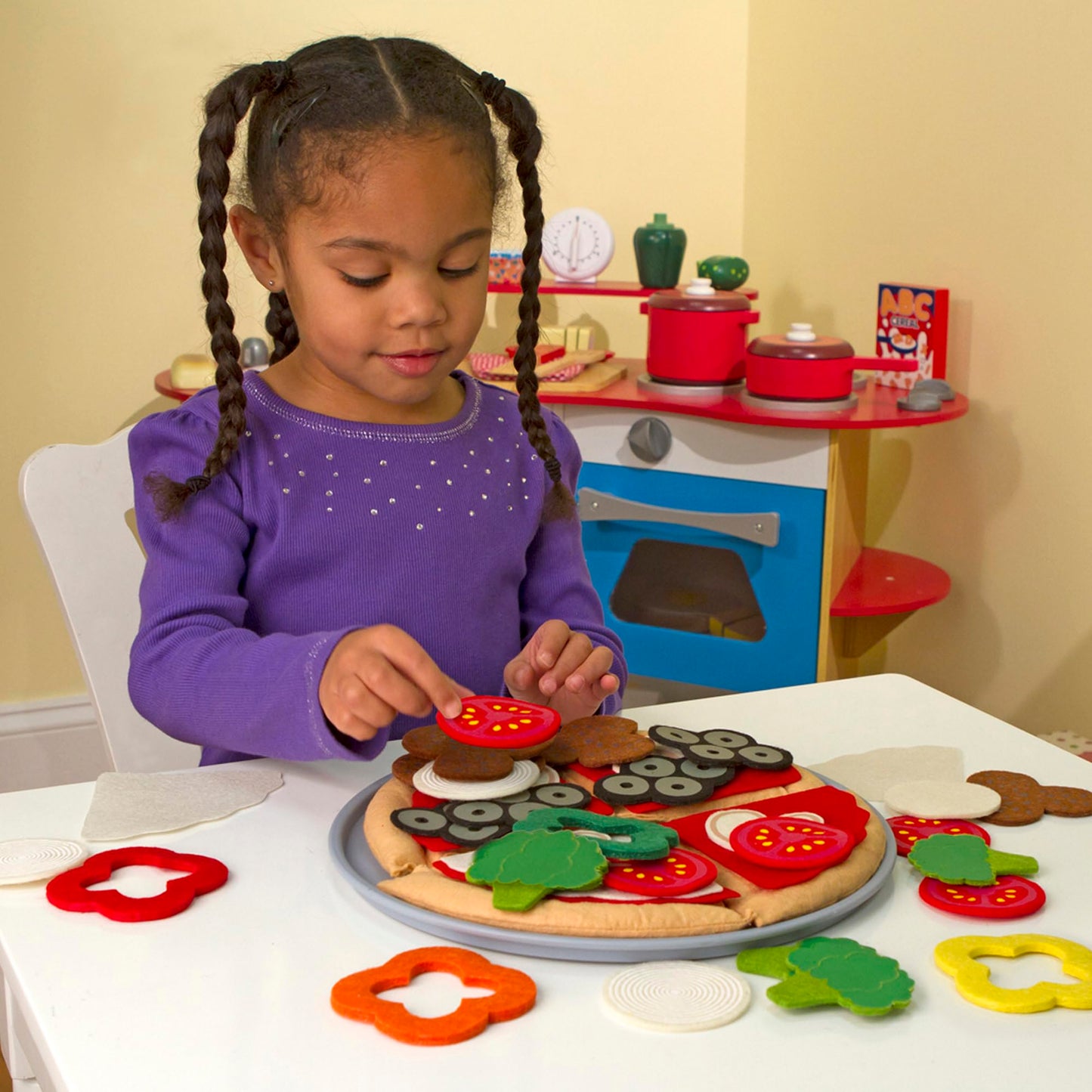 Melissa & Doug Felt Food Mix And Match Pizza Play Food Set - 42 Pieces Felt Pizza Play Set For Kids Kitchen, Pretend Toy For Tod