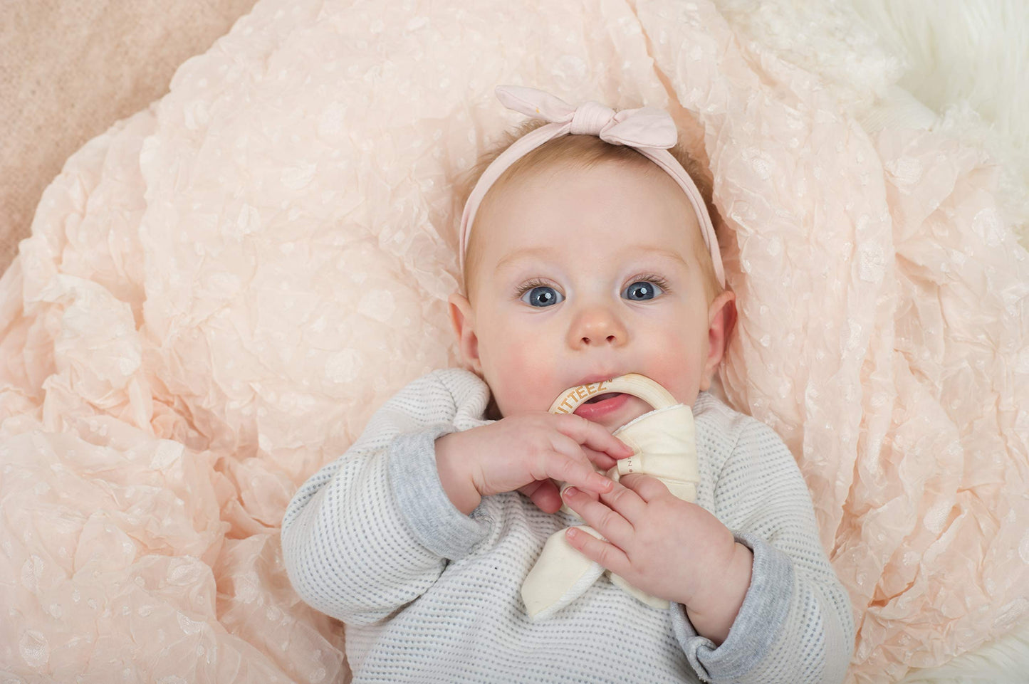 MITTEEZ Wood Baby Organic Wooden Teether - Natural, 1 Count, Model WTNT, Includes Absorbent Cloth