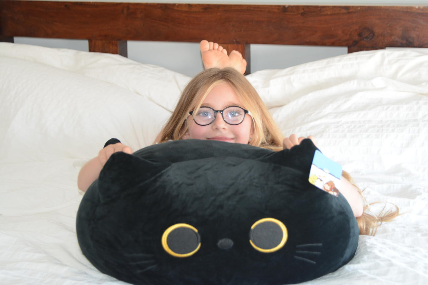 World Of Plush 29-Inch Jumbo Cat Plush Design - Squishy Cuddly & Fun - Ideal Gift For Family Members - Exceptional & Exclusive S