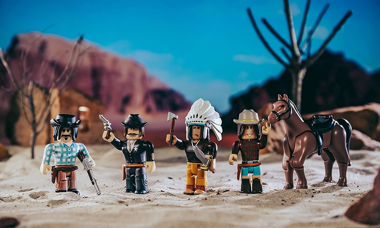 Roblox Action Collection - The Wild West Five Figure Pack [Includes limited availability Virtual Item]