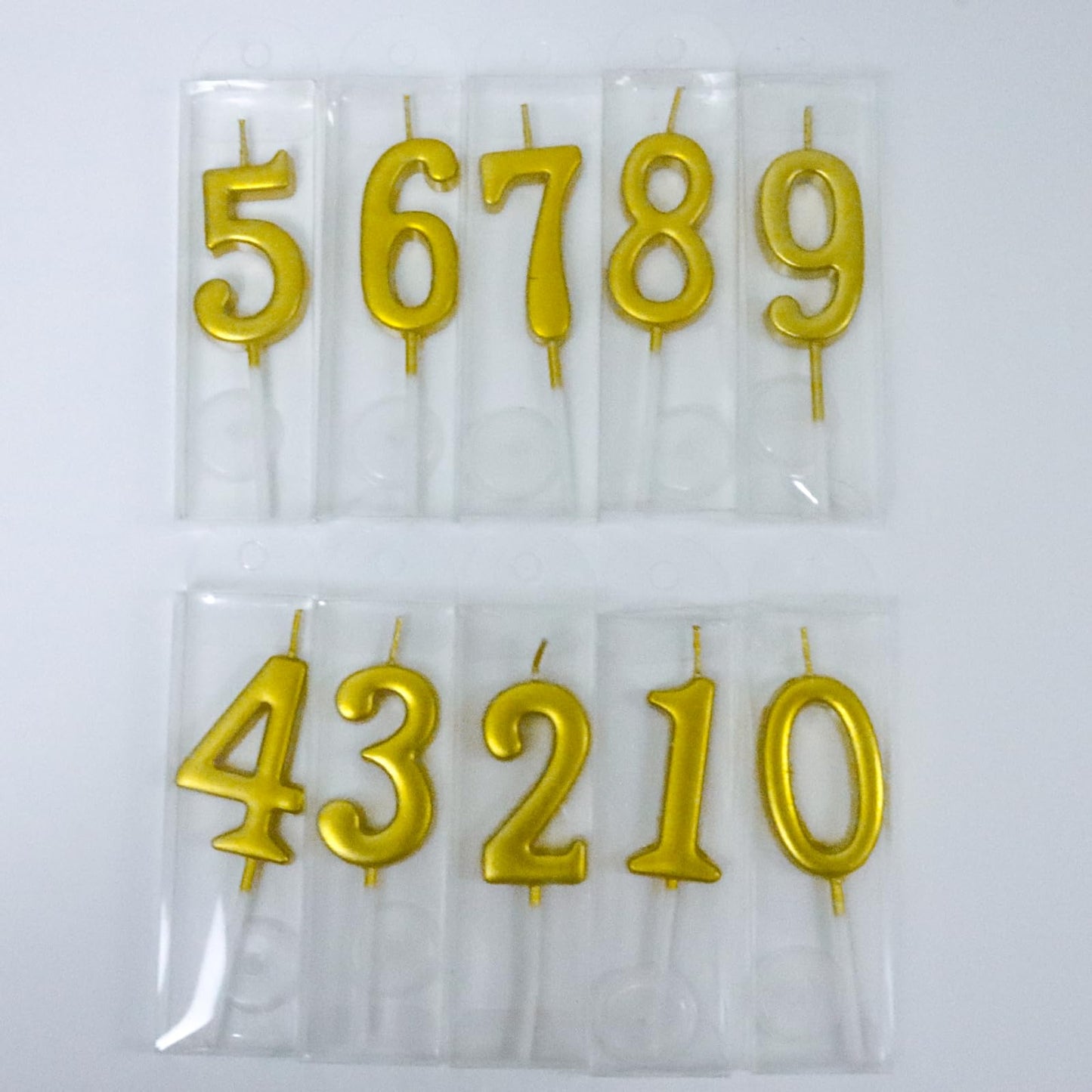Chanseen 10Pcs Gold Number Candles 0 1 2 3 4 5 6 7 8 9 Birthday Candles for Cake Decorations Party Wedding Anniversary Celebrati