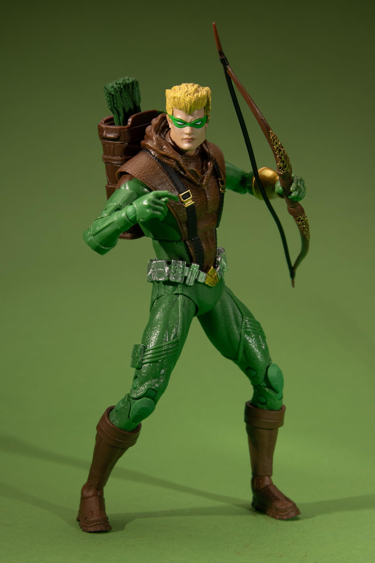 McFarlane DC Multiverse Action Figure Green Arrow (Gold Label) 18 cm