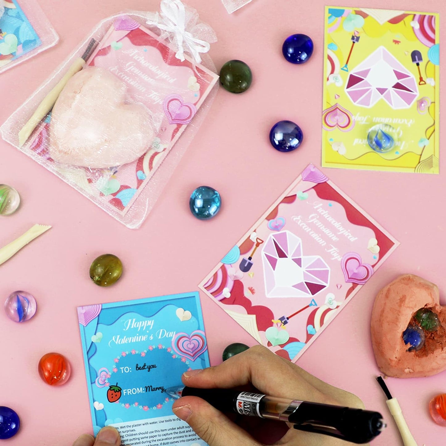 Ertiuanio Valentines Day Gifts For Kids Classroom, 24 Pack Dig Kits With Gemstones Valentine Day Cards, Valentine'S Exchange For