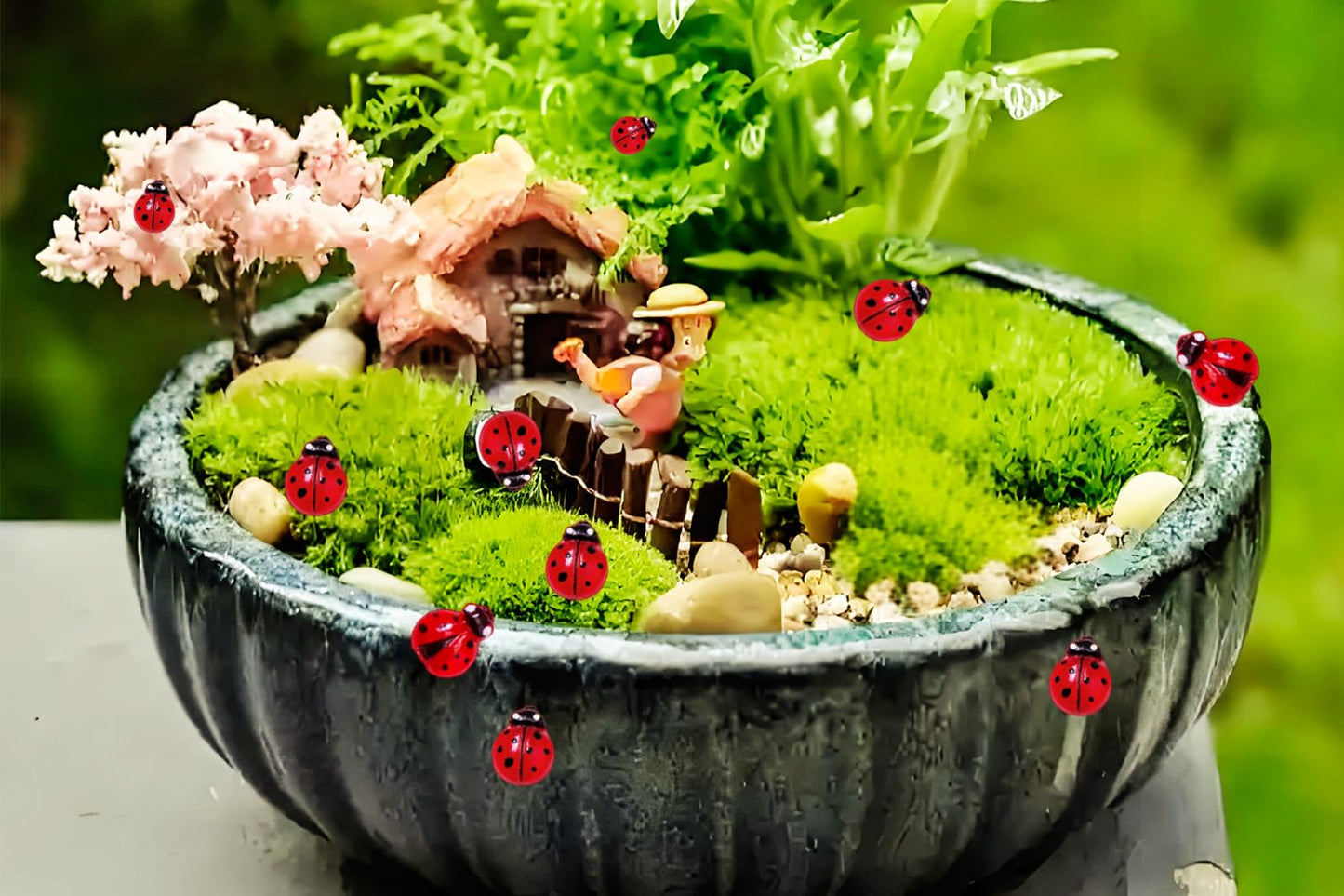 100Pcs Mini Ladybug Decor For Dollhouse Resin Tiny Ladybugs For Crafts Micro Miniature Ladybug For Fairy Garden Dollhouse Micro