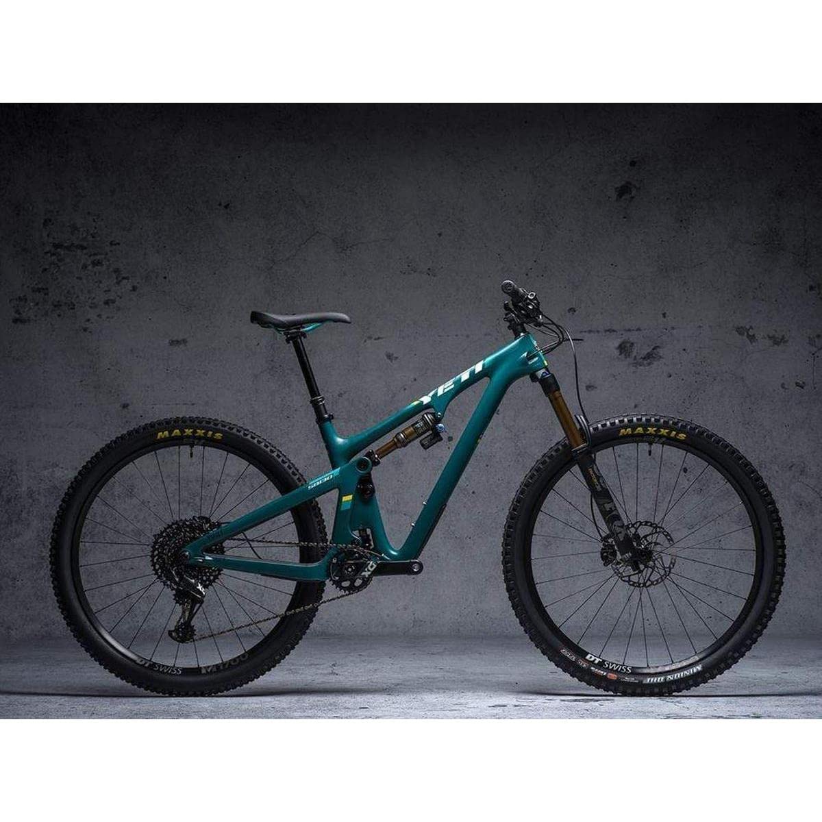 Dyedbro Frame Protection Clear Matt Black Logo