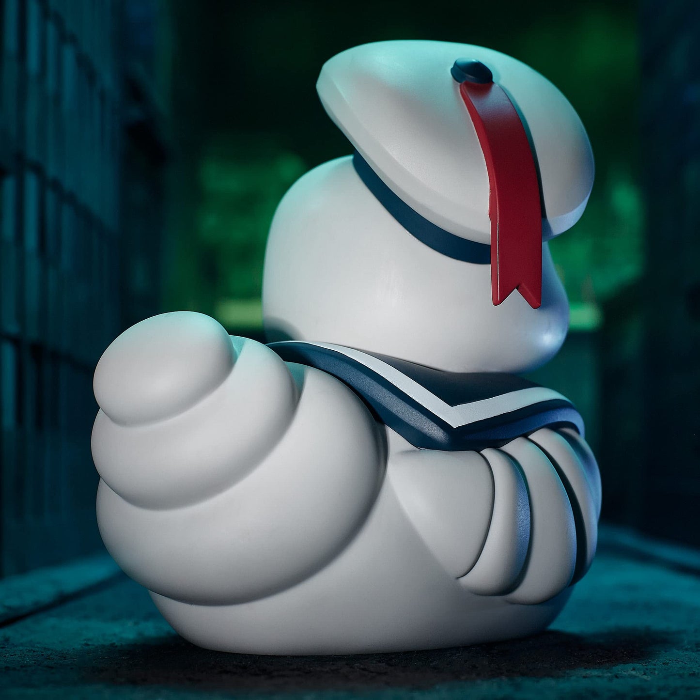 Tubbz Xl: Ghostbusters - Stay Puft Giant Cosplaying Rubber Duck Collectible Figure