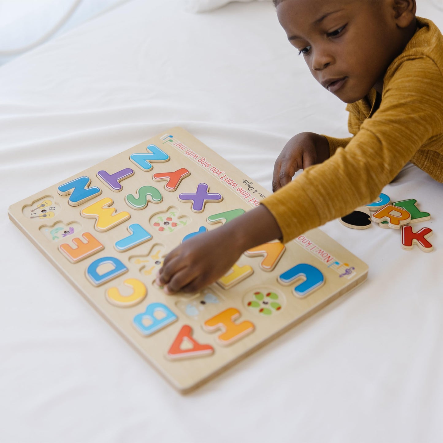 Melissa & Doug Wooden Alphabet Sound Puzzle - Wooden Puzzle With Sound Effects (26 Pcs)
