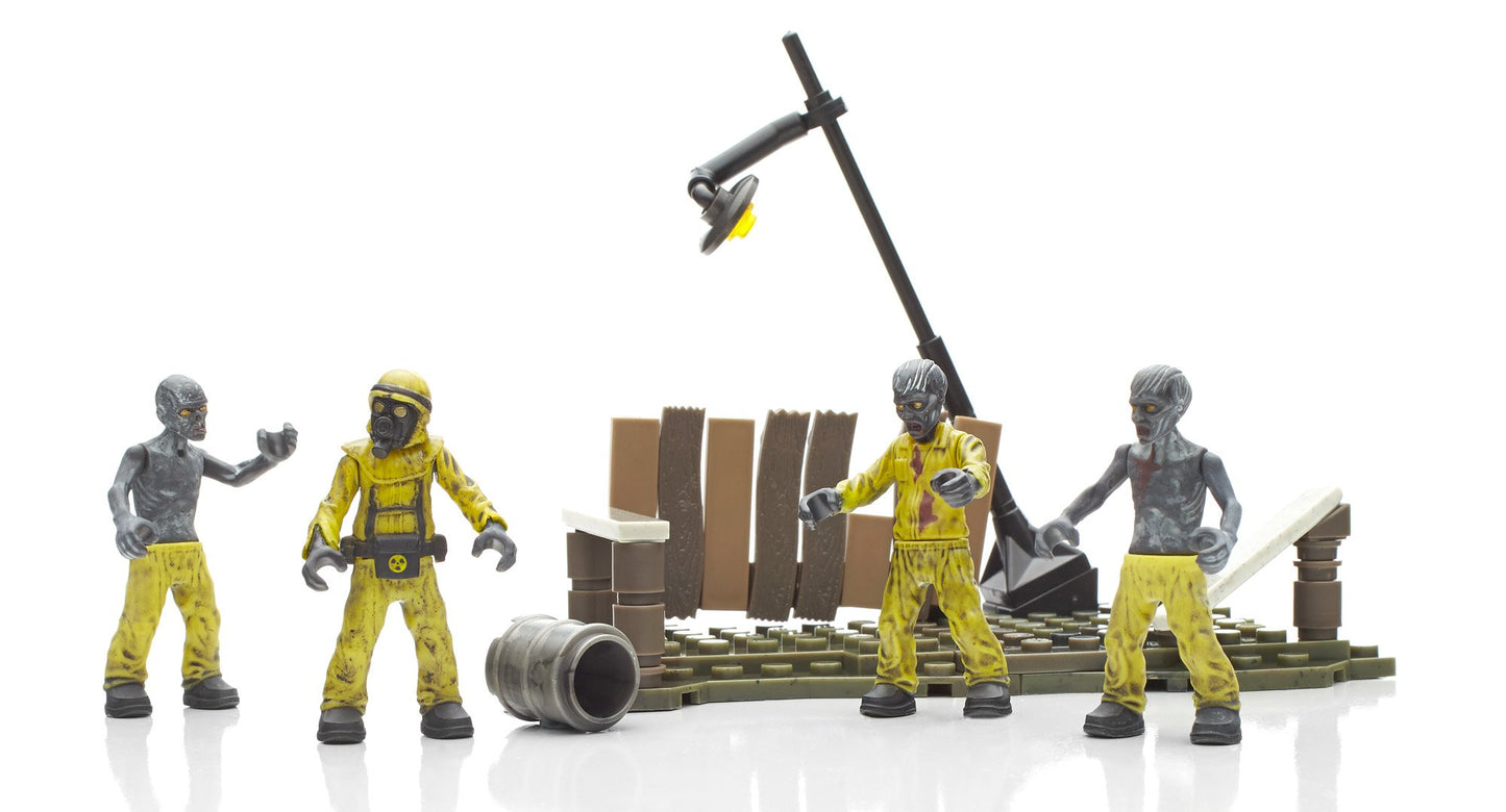 Mega Bloks Call Of Duty Hazmat Zombies Mob Playset