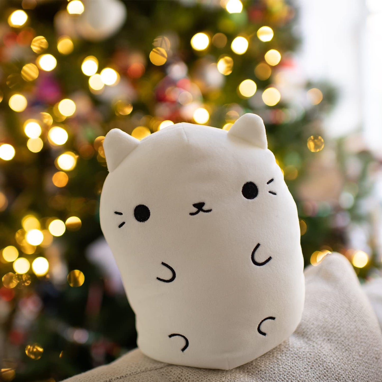 Cats Vs Pickles - Holiday Jumbo - Snowball - 8' Super Soft & Squishy Bean-Filled Weighted Stuffed Animals - Great For Kids - Collect As Desk Pets, Fidget Toys, Or Sensory Toys., Small (V1169)
